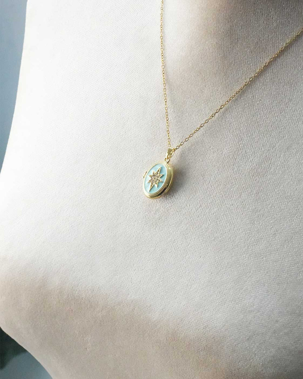 Eloria Necklace